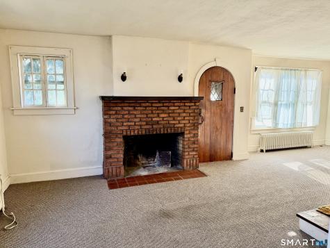 91 Garfield Avenue Danbury CT 06810