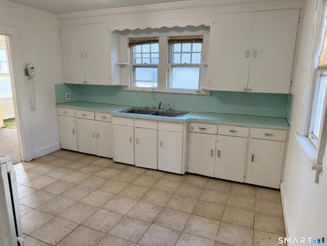 91 Garfield Avenue Danbury CT 06810
