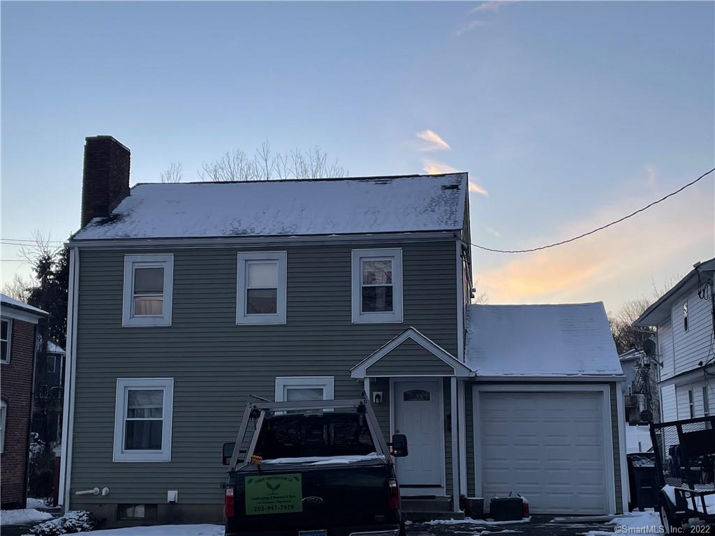 15 Roger Avenue Danbury CT 06810