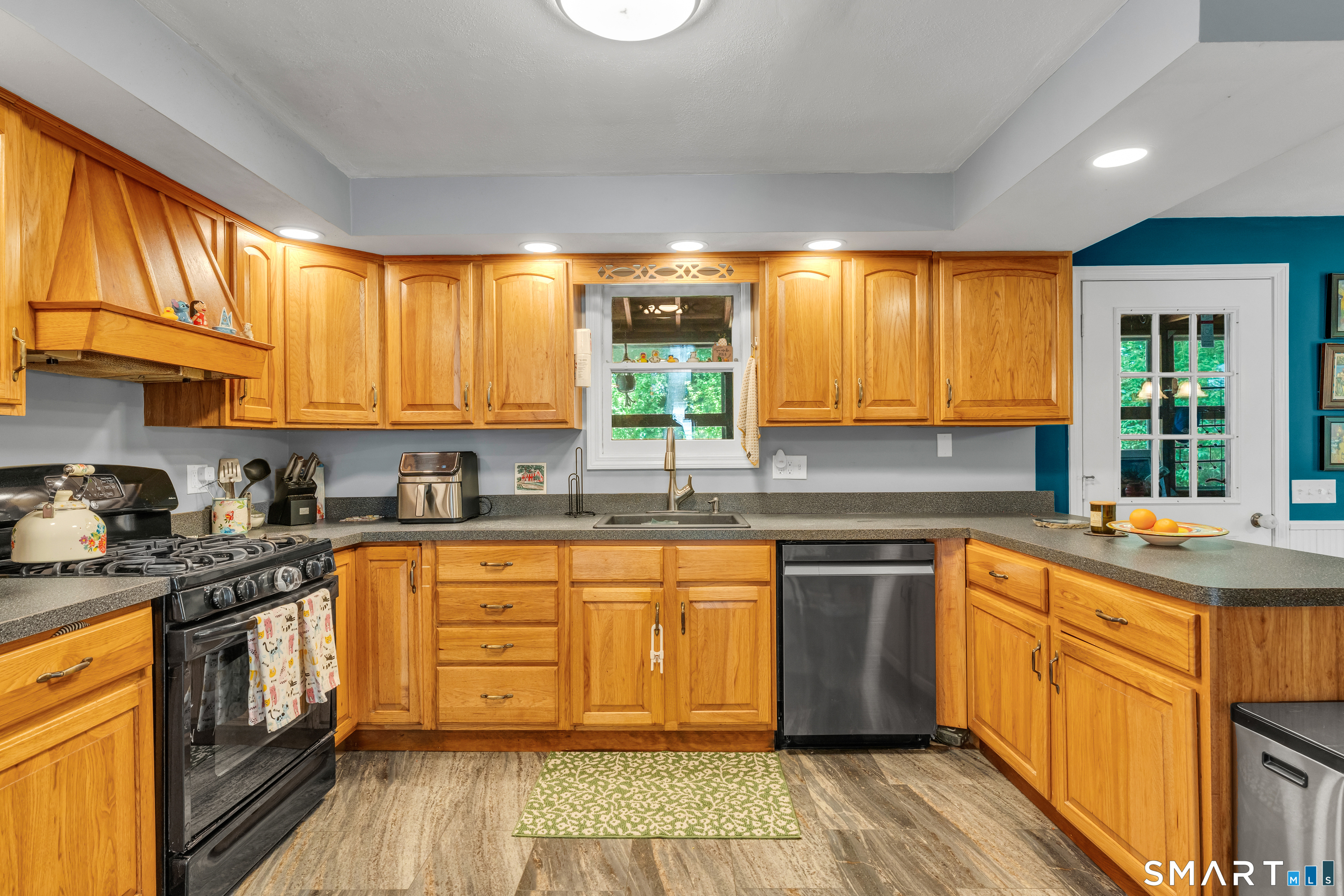 11 Jamaica Road Clinton CT 06413