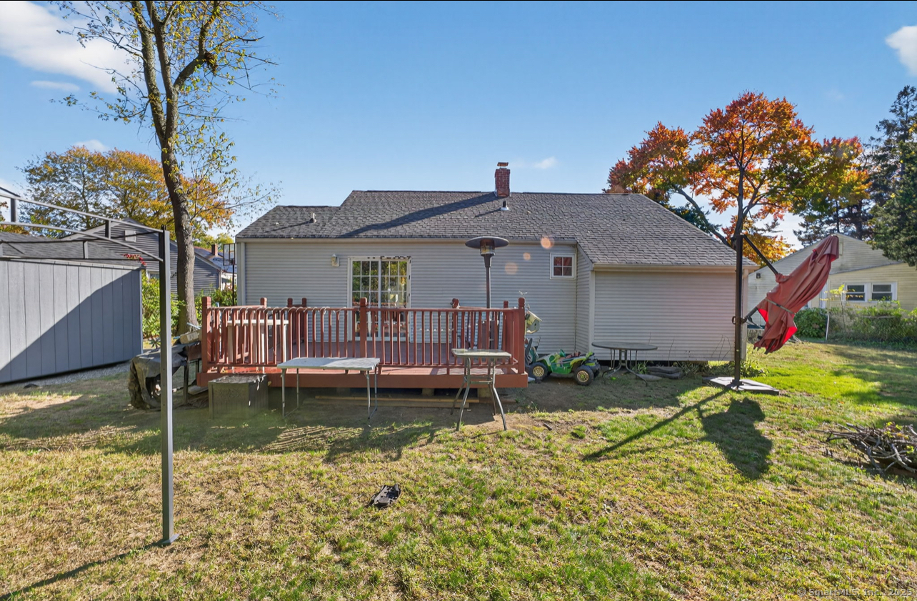 27 Scott Circle East Hartford CT 06118