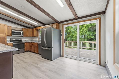 8 Phelps Lane Deep River CT 06417