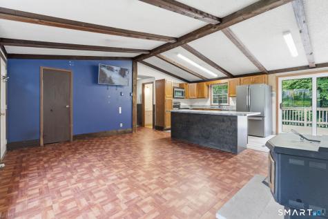 8 Phelps Lane Deep River CT 06417