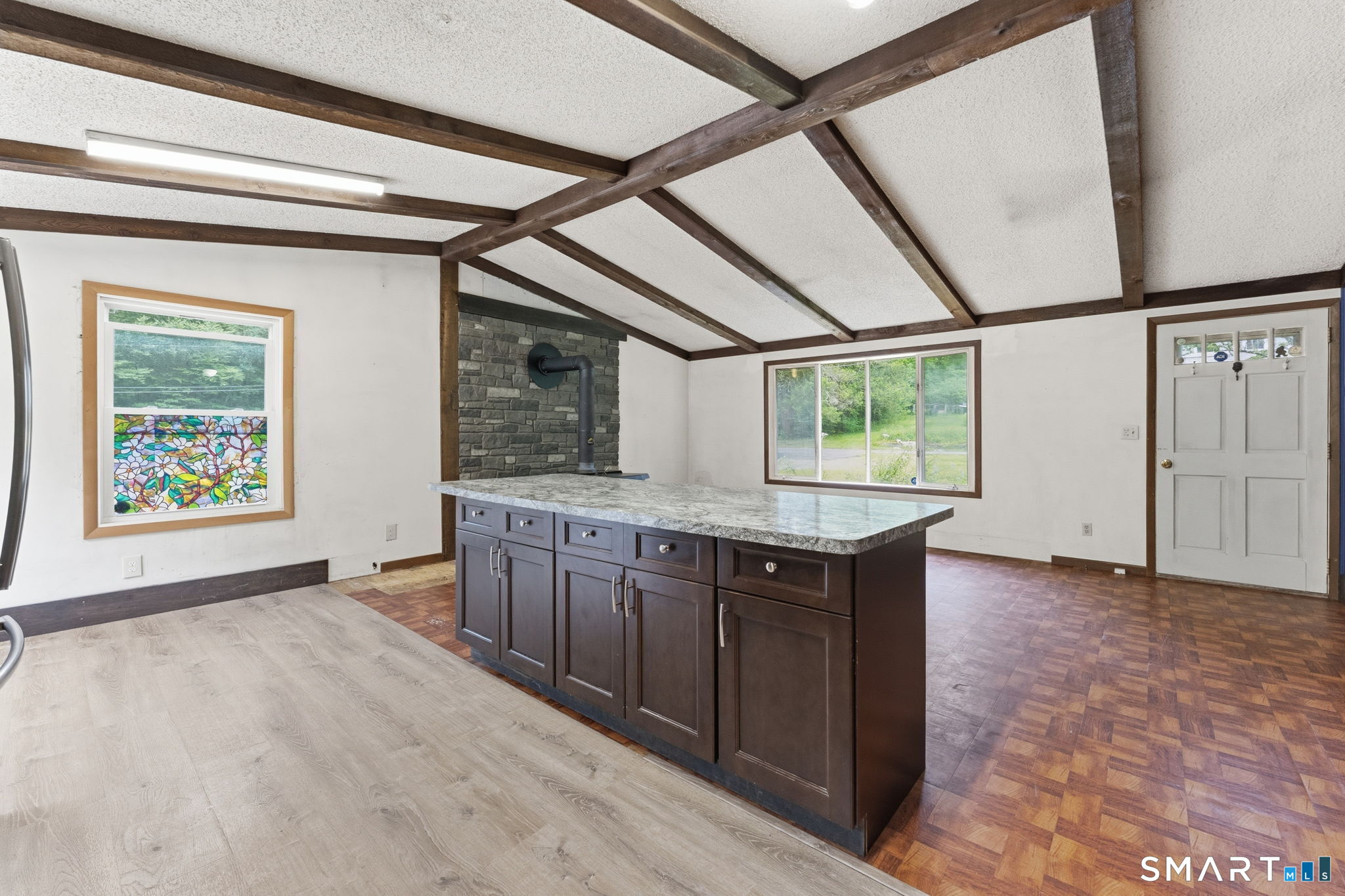8 Phelps Lane Deep River CT 06417