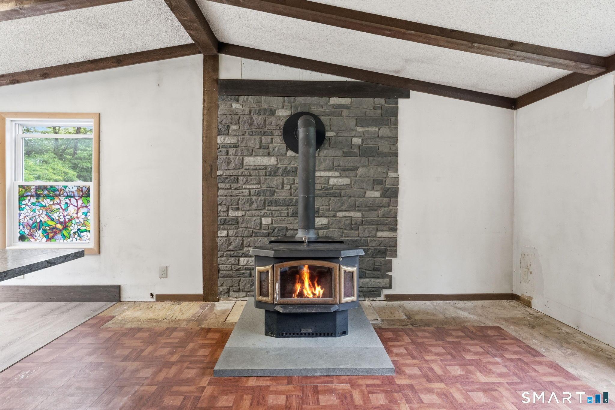 8 Phelps Lane Deep River CT 06417