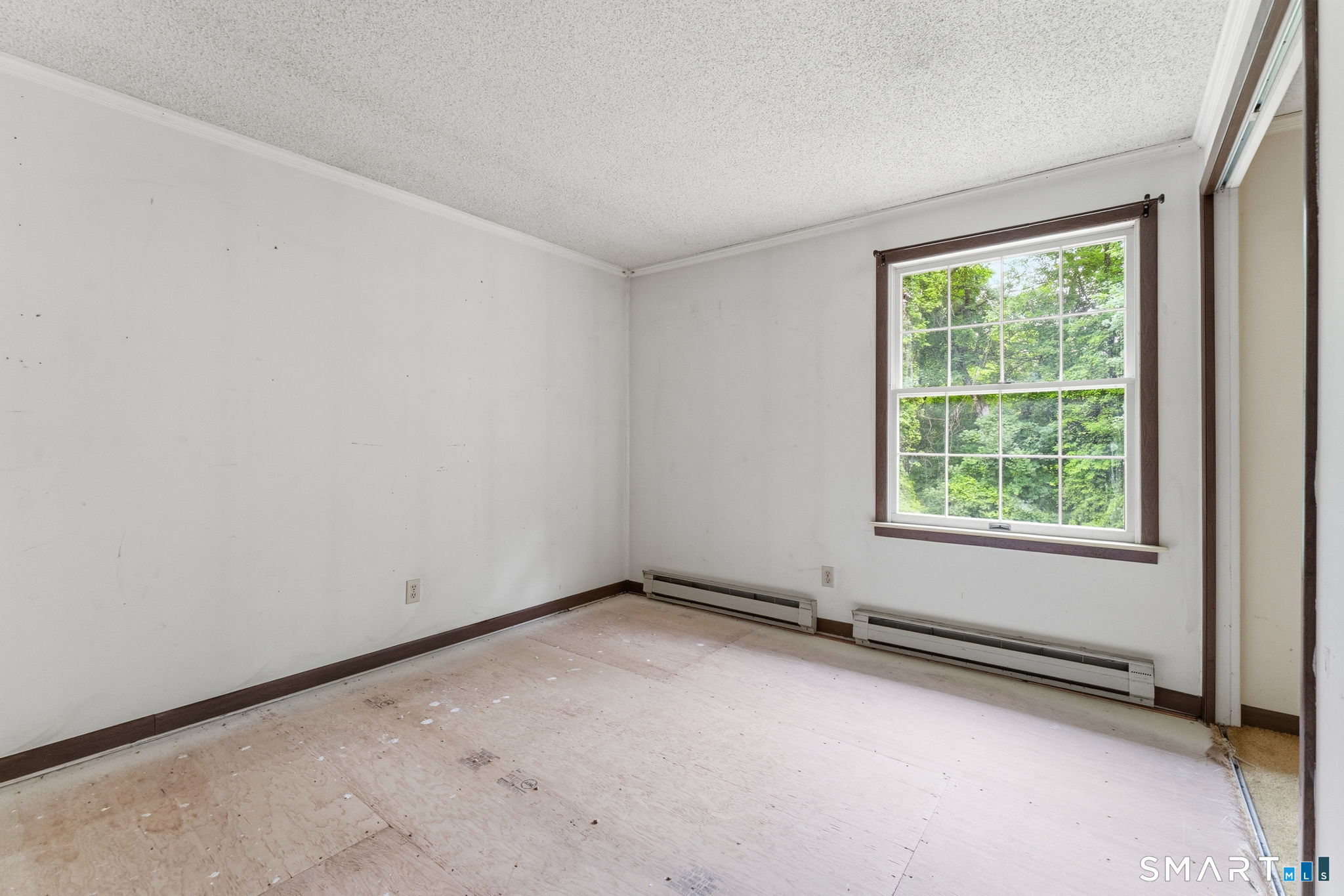 8 Phelps Lane Deep River CT 06417