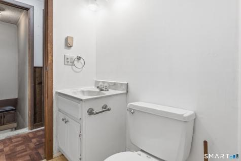 8 Phelps Lane Deep River CT 06417
