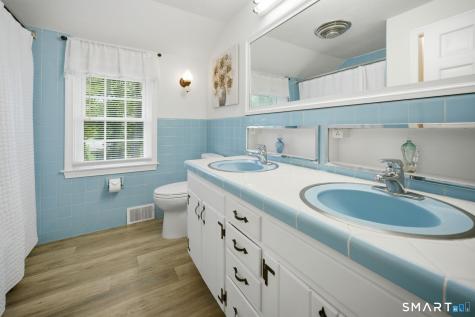 53 Valley View Drive Farmington CT 06032