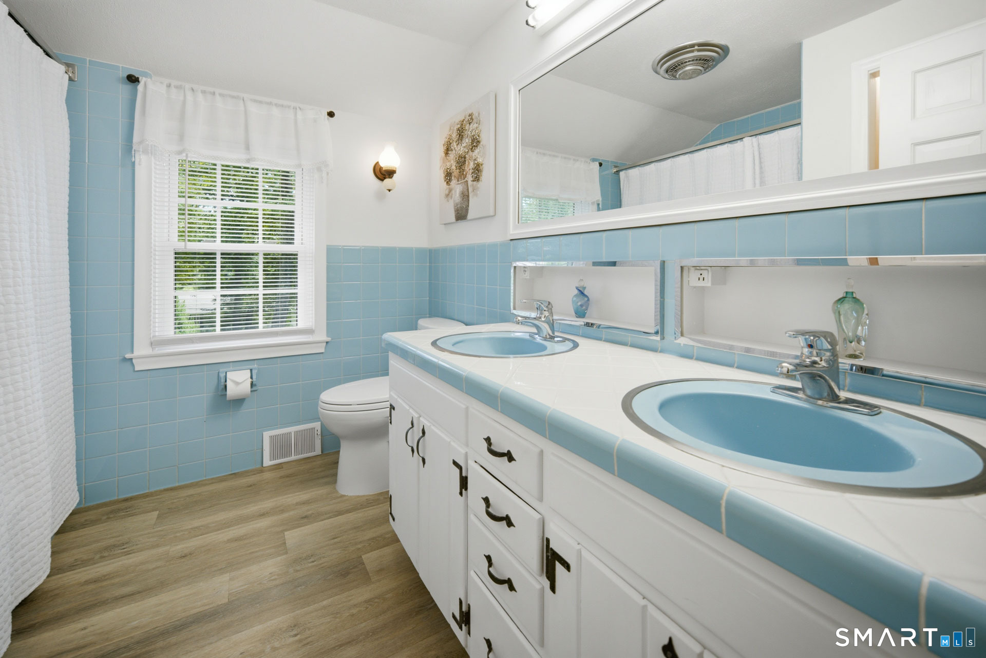 53 Valley View Drive Farmington CT 06032
