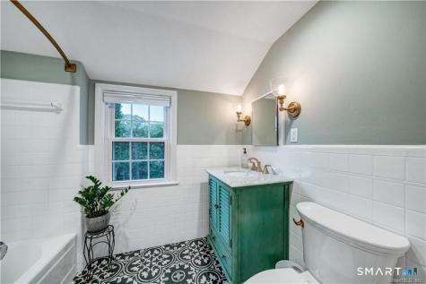 80 Knollwood Road North Haven CT 06473