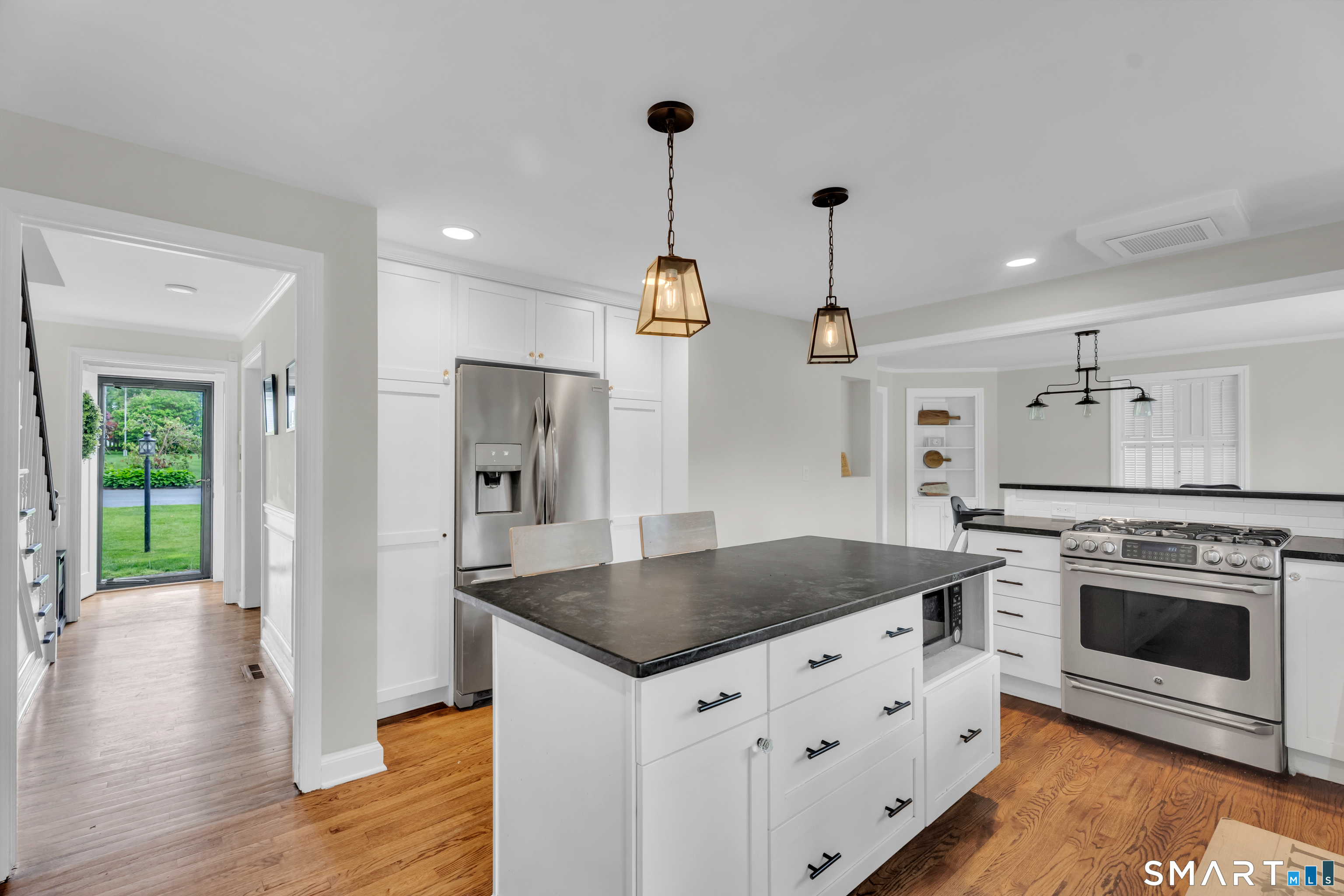 80 Knollwood Road North Haven CT 06473