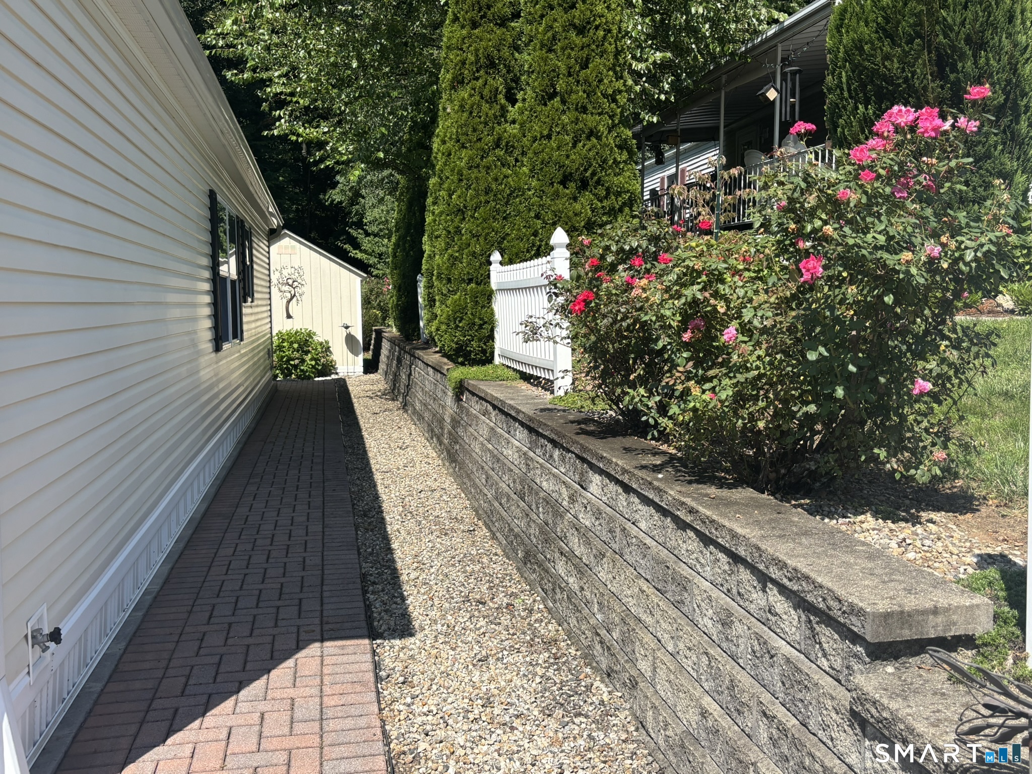 31 North Road Southington CT 06489