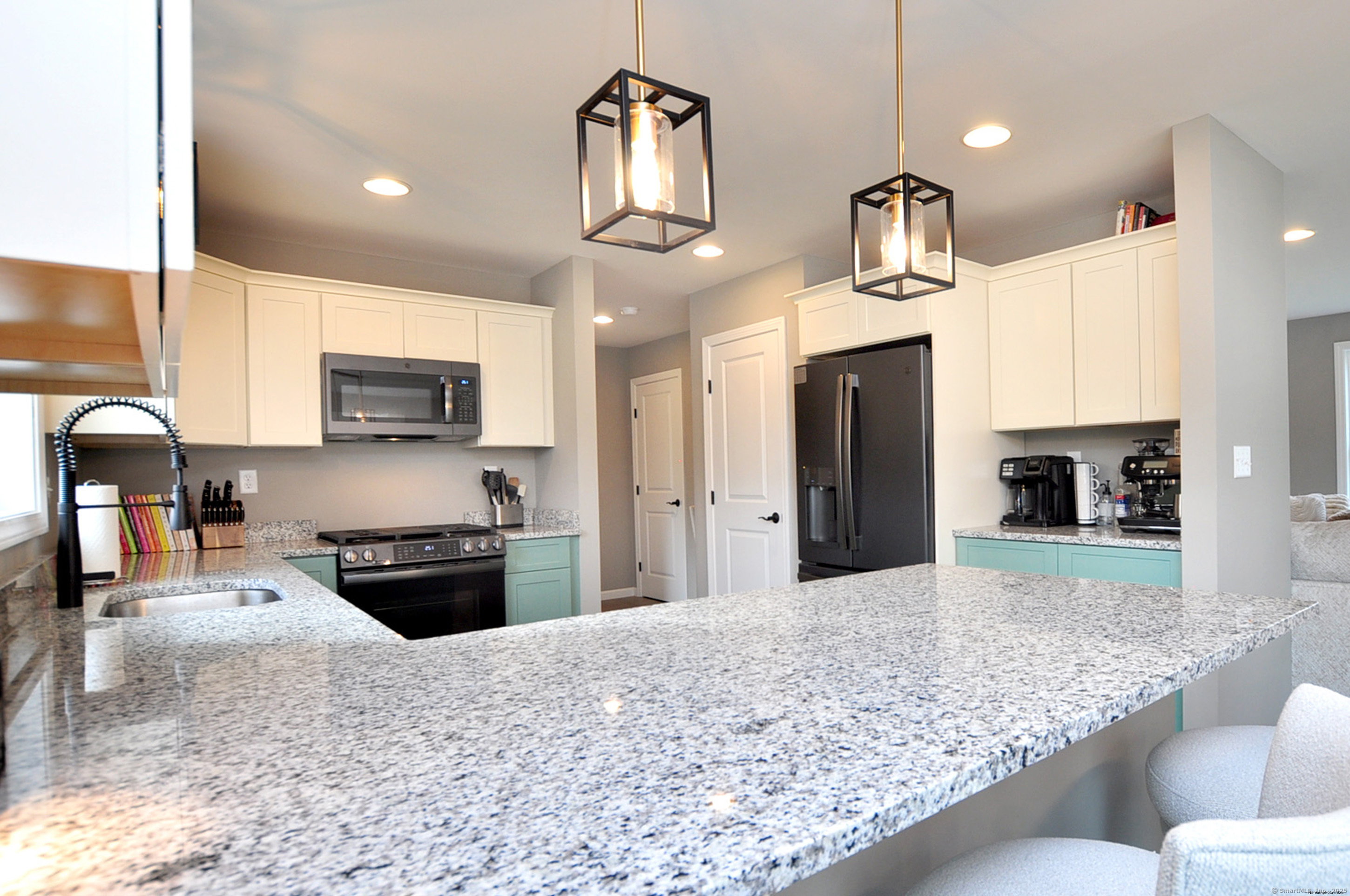 34 West River Road East Windsor CT 06088