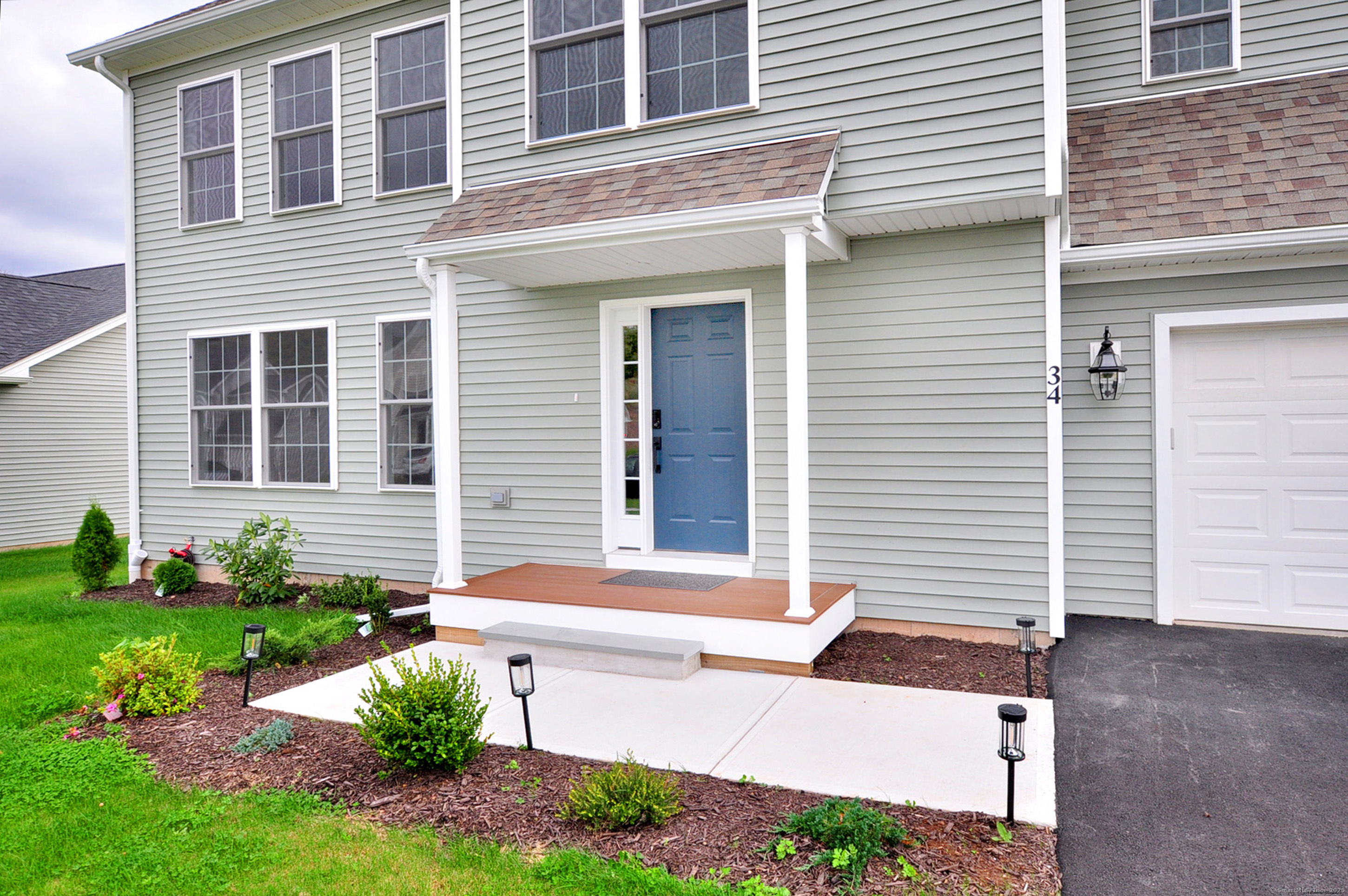 34 West River Road East Windsor CT 06088