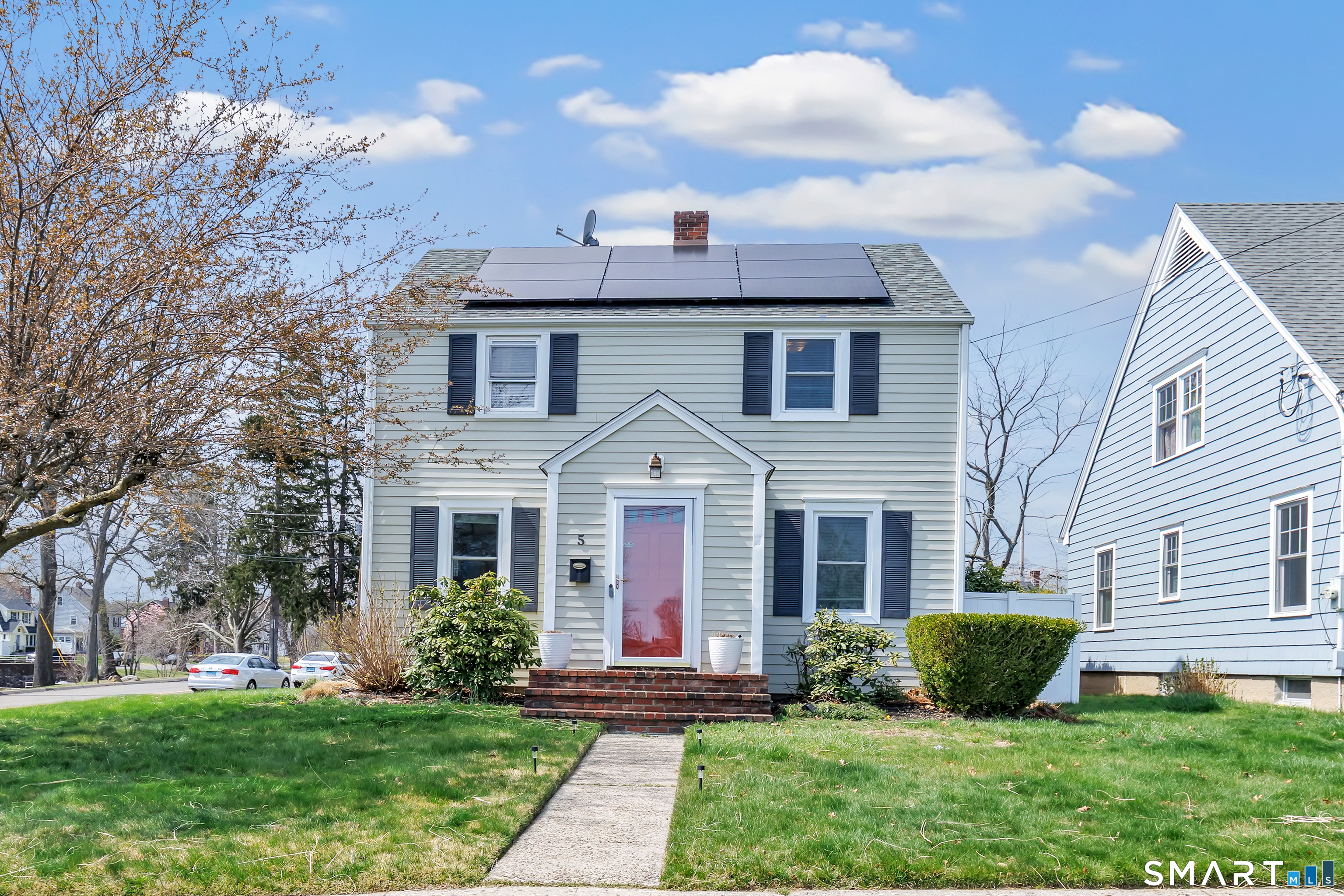 5 Charlton Street Stratford CT 06614