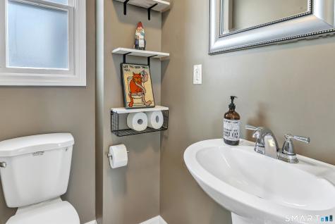 5 Charlton Street Stratford CT 06614