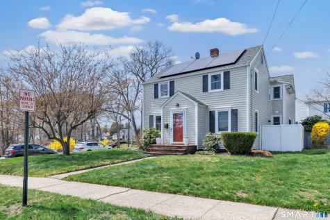 5 Charlton Street Stratford CT 06614