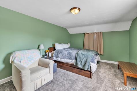5 Charlton Street Stratford CT 06614