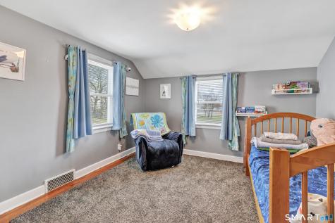 5 Charlton Street Stratford CT 06614