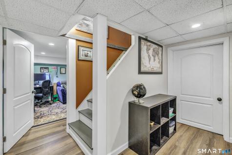 5 Charlton Street Stratford CT 06614