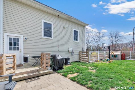 5 Charlton Street Stratford CT 06614