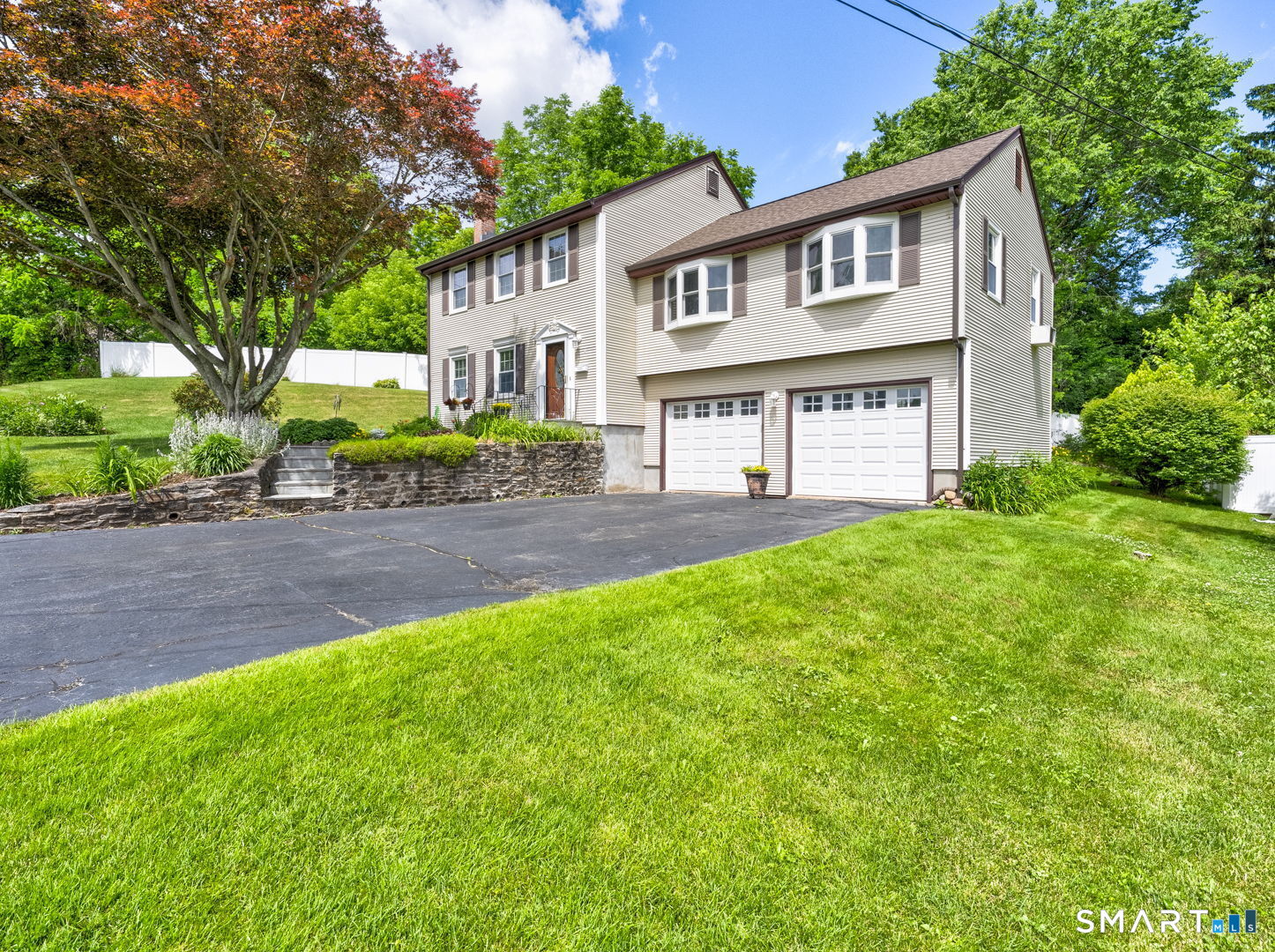 4 Lee Circle Bloomfield CT 06002