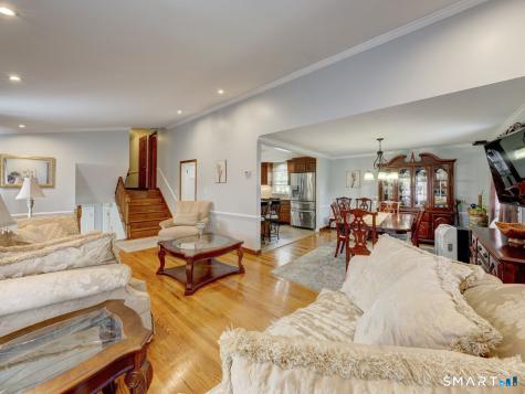 4 Lee Circle Bloomfield CT 06002