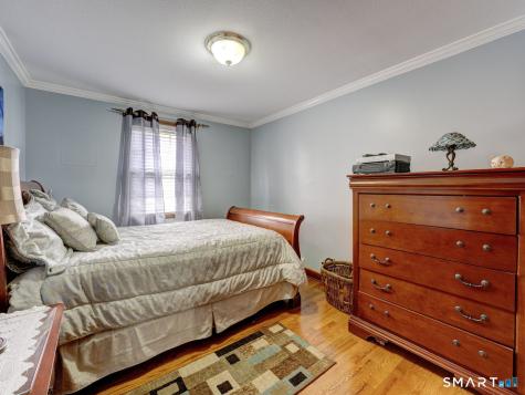 4 Lee Circle Bloomfield CT 06002