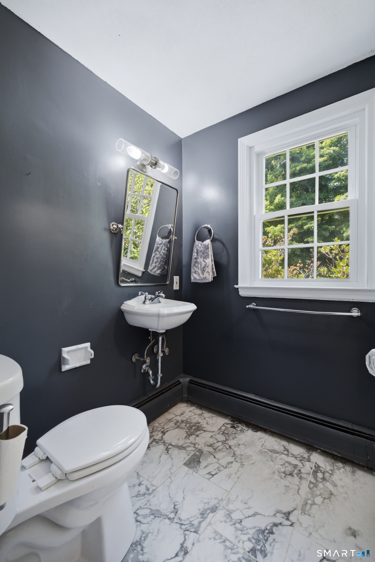 47 Westledge Road Simsbury CT 06092