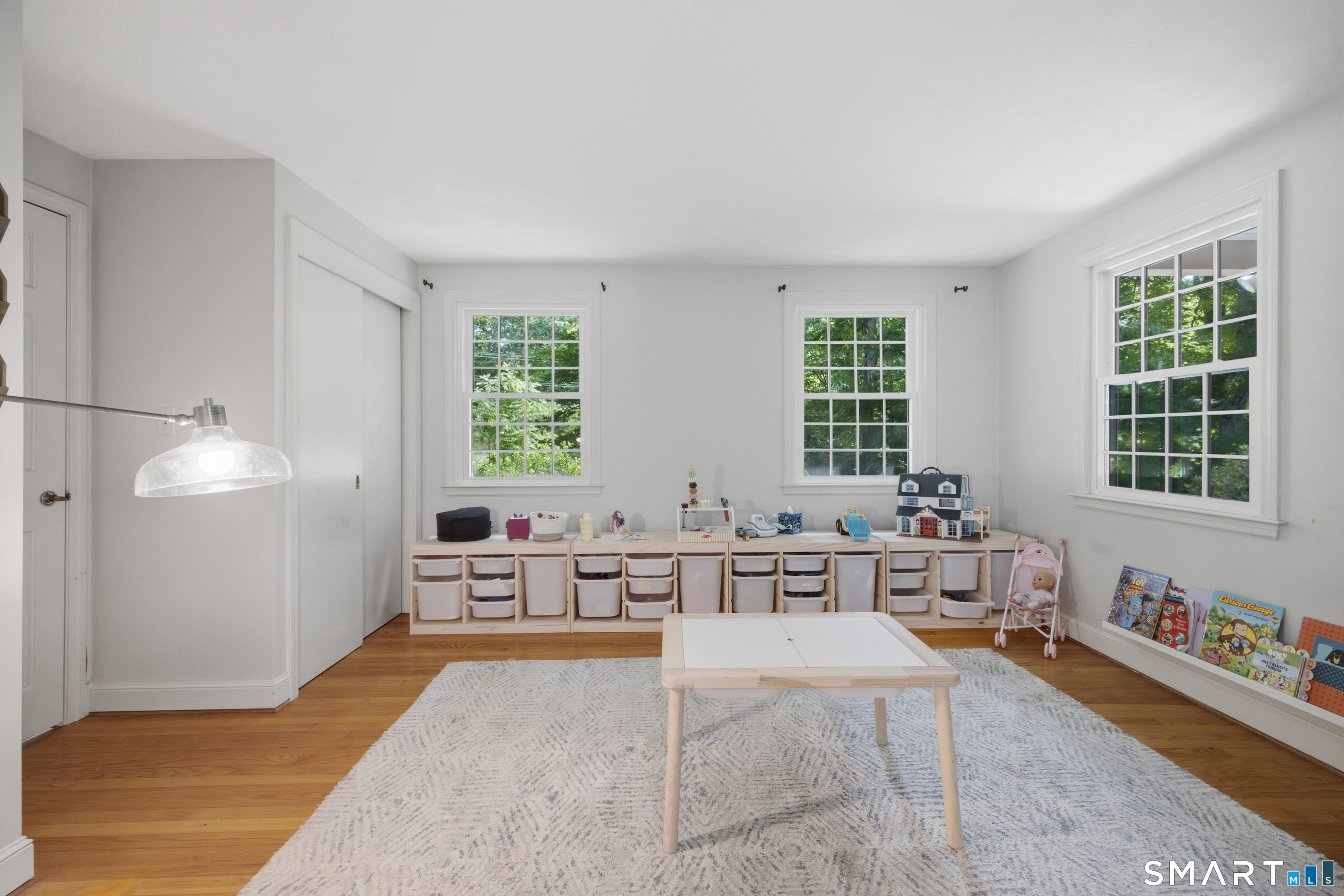 47 Westledge Road Simsbury CT 06092