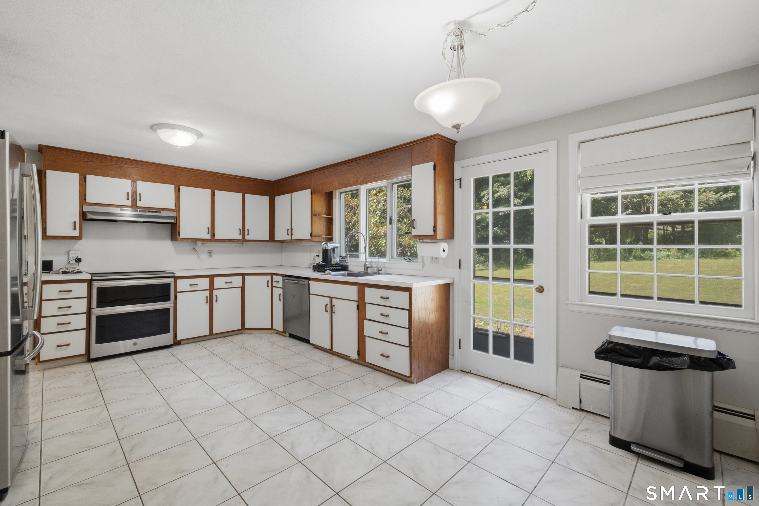 47 Westledge Road Simsbury CT 06092