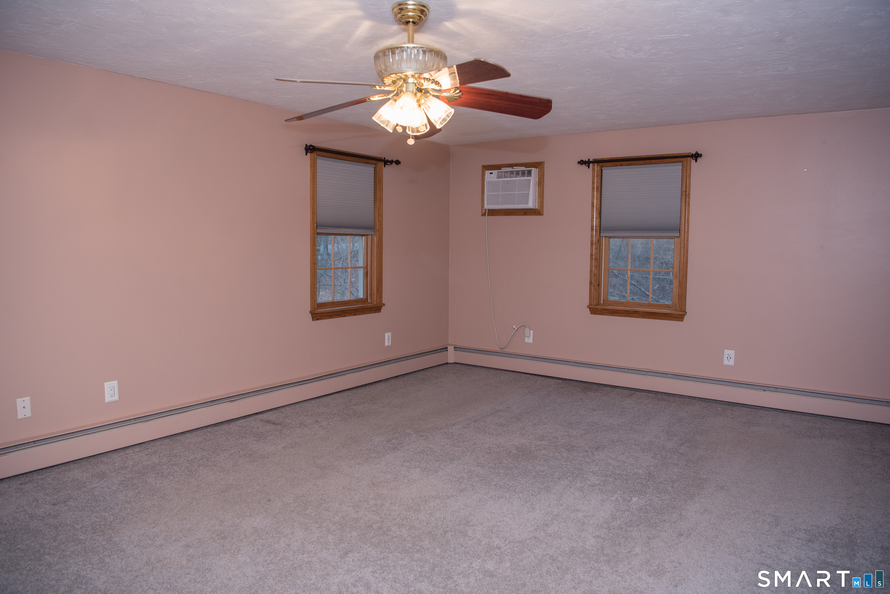 192 Stawicki Road Thompson CT 06255