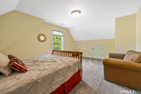 60 Kensington Court Cheshire CT 06410
