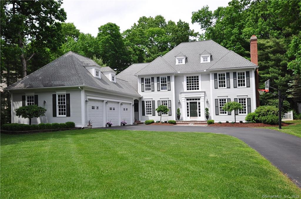 8 Kew Gardens Farmington CT 06032