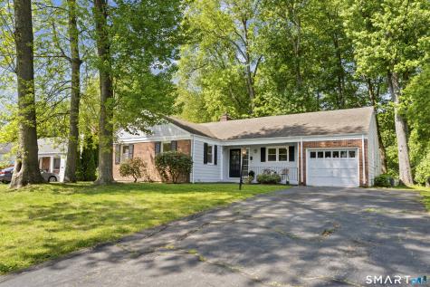 25 Miamis Road West Hartford CT 06117