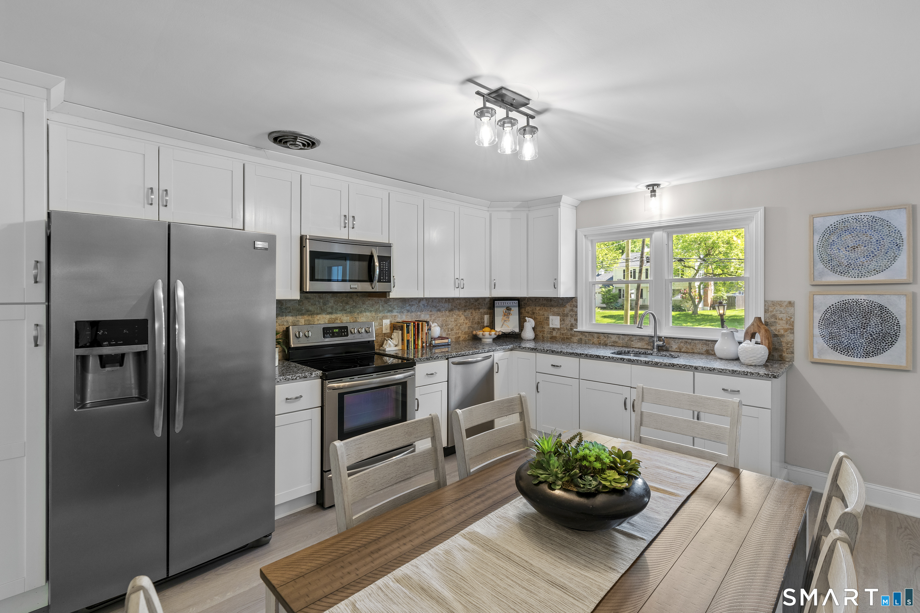 25 Miamis Road West Hartford CT 06117