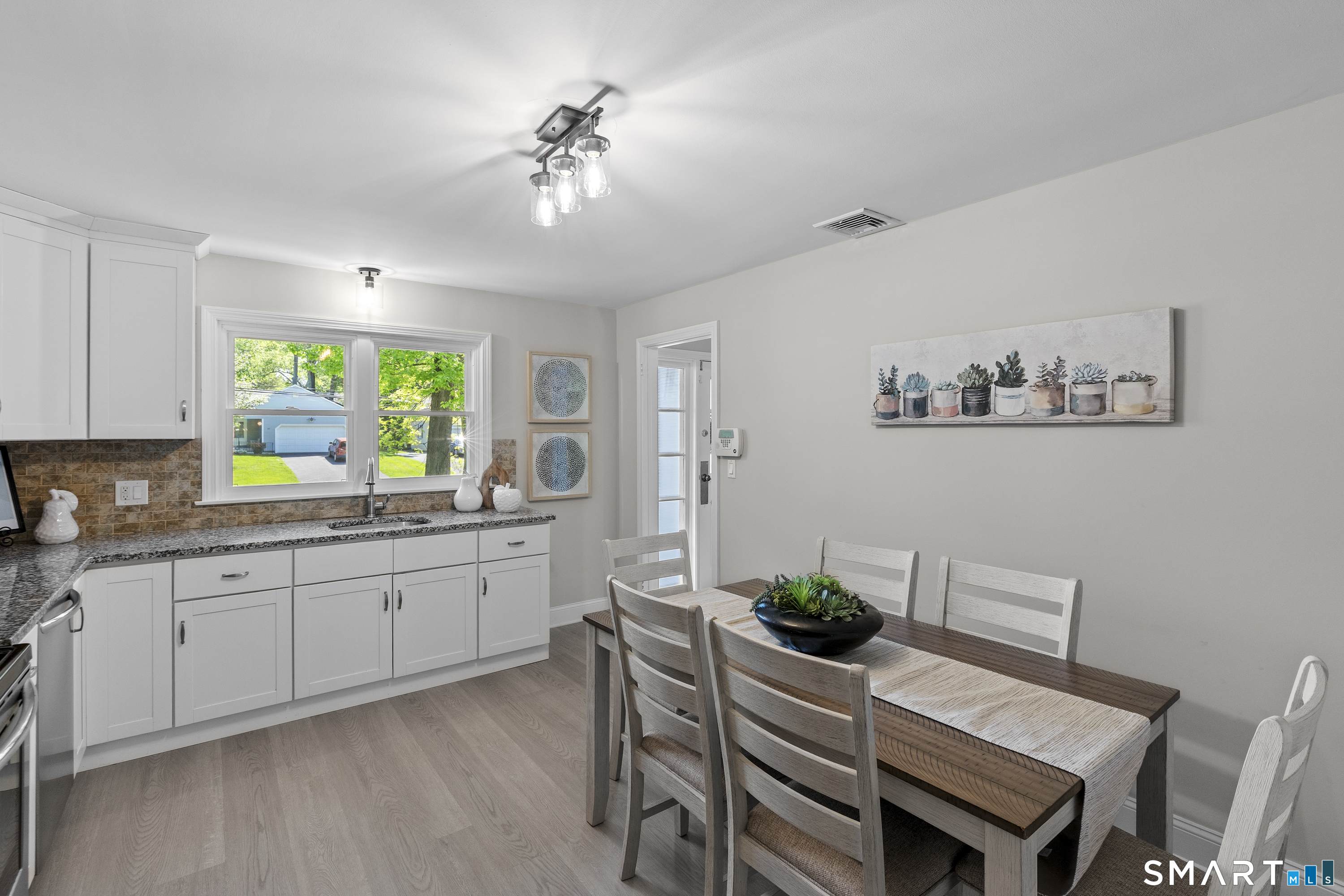 25 Miamis Road West Hartford CT 06117