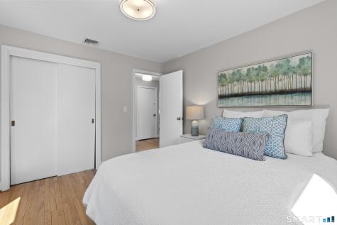 25 Miamis Road West Hartford CT 06117