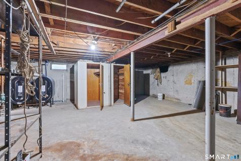 25 Miamis Road West Hartford CT 06117