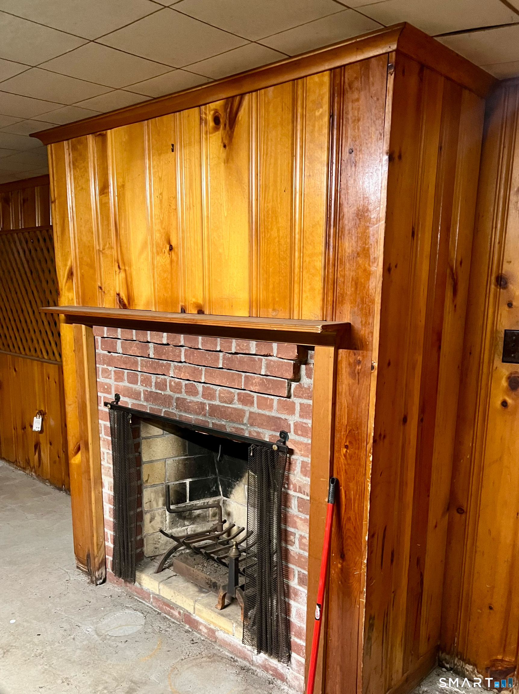 25 Miamis Road West Hartford CT 06117