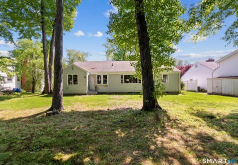 25 Miamis Road West Hartford CT 06117