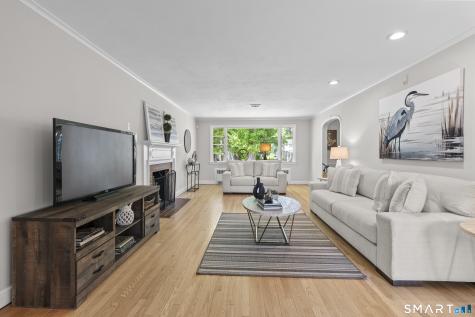 25 Miamis Road West Hartford CT 06117