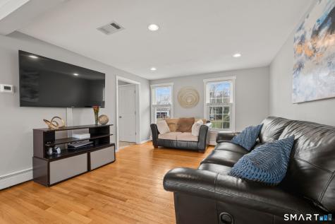 56 Coles Road Middletown CT 06457