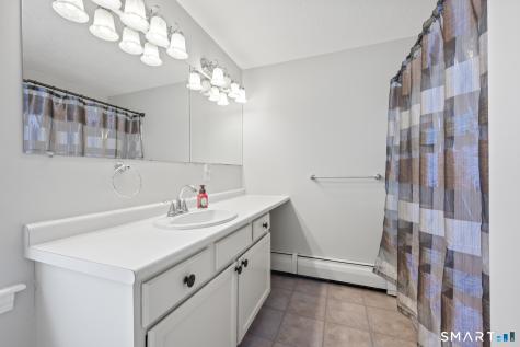 56 Coles Road Middletown CT 06457