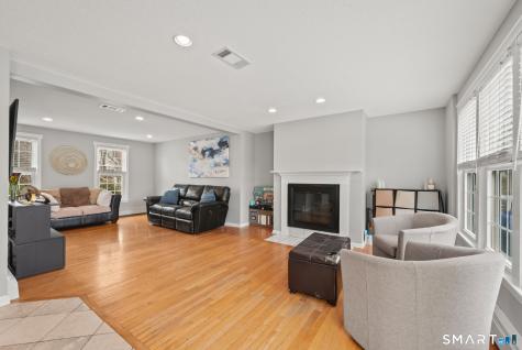 56 Coles Road Middletown CT 06457