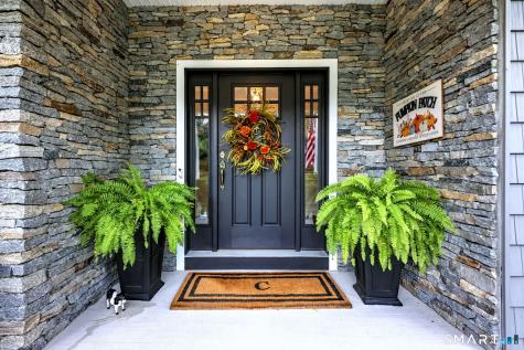 8 Birdseye Road Monroe CT 06468