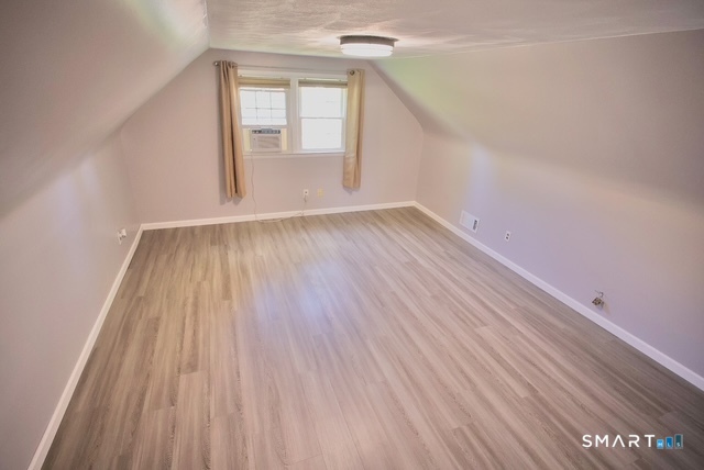 108 White Street Manchester CT 06042