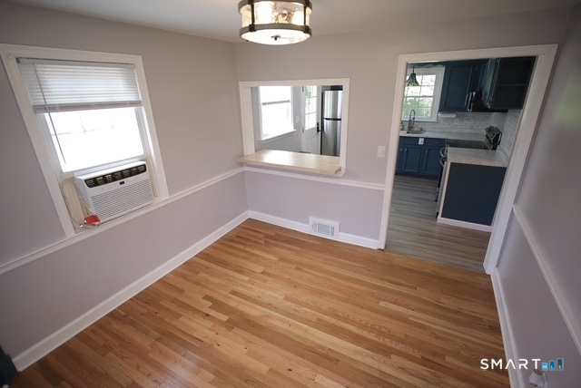 108 White Street Manchester CT 06042