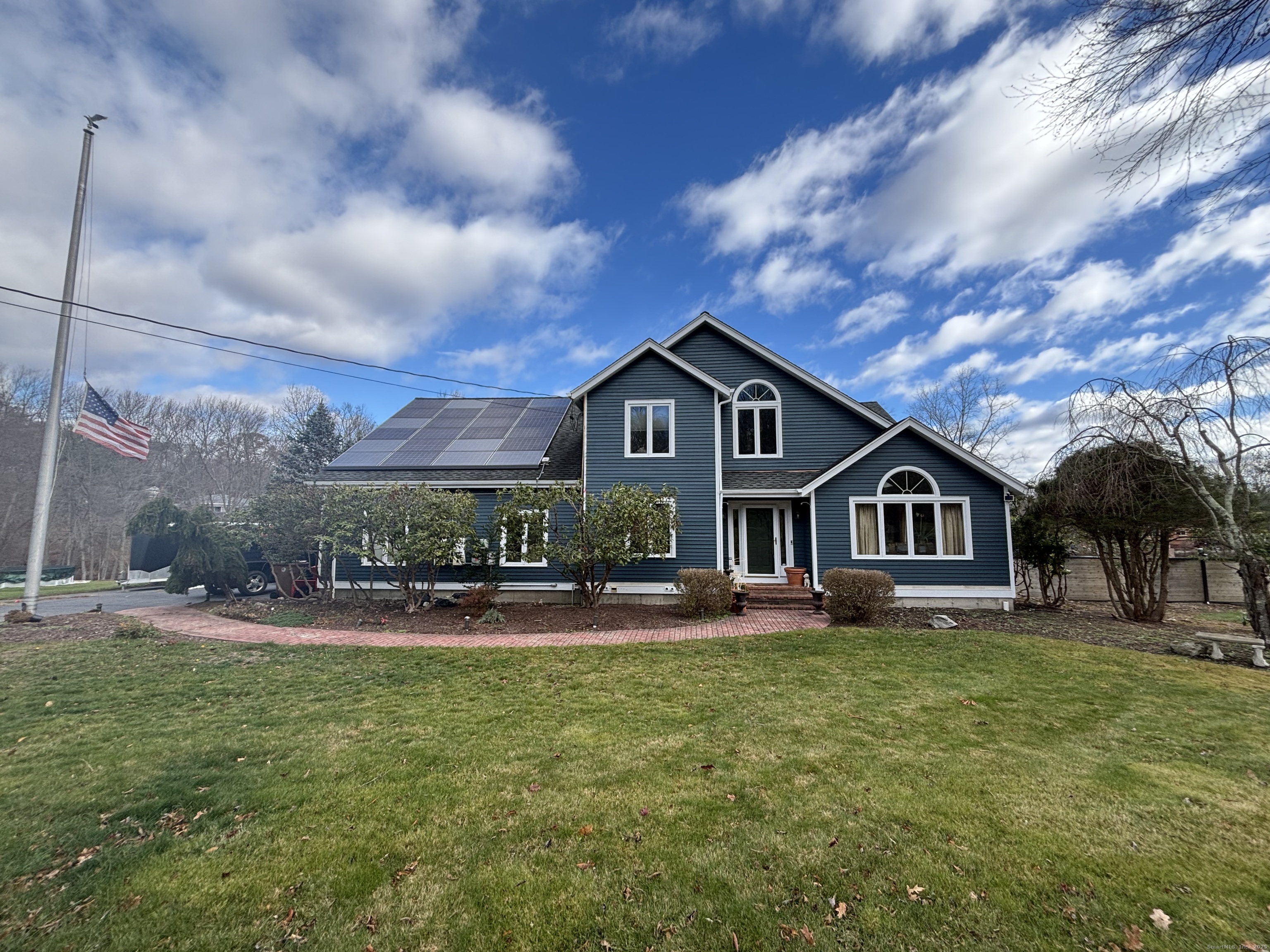 33 Walnut Tree Hill Road Shelton CT 06484