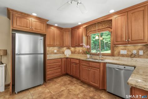 22 Ludwig Road Ellington CT 06029